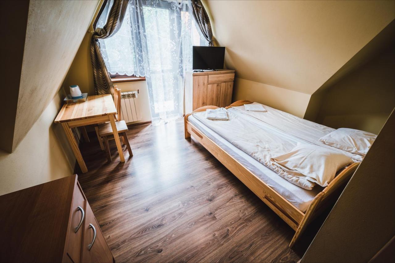 Pokoje I Apartamenty Nad Potokiem Закопане Екстериор снимка