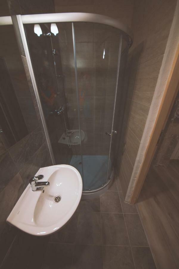 Pokoje I Apartamenty Nad Potokiem Закопане Екстериор снимка