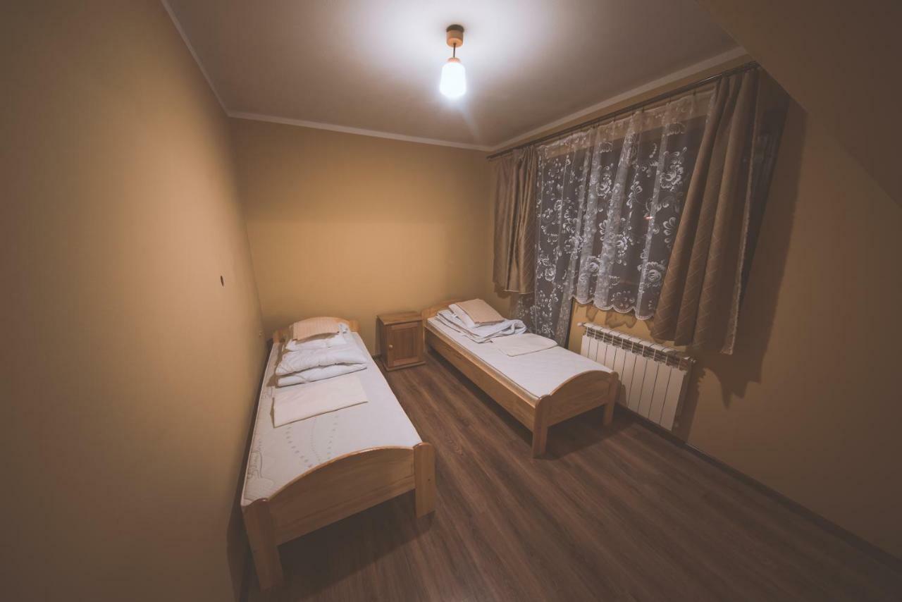 Pokoje I Apartamenty Nad Potokiem Закопане Екстериор снимка