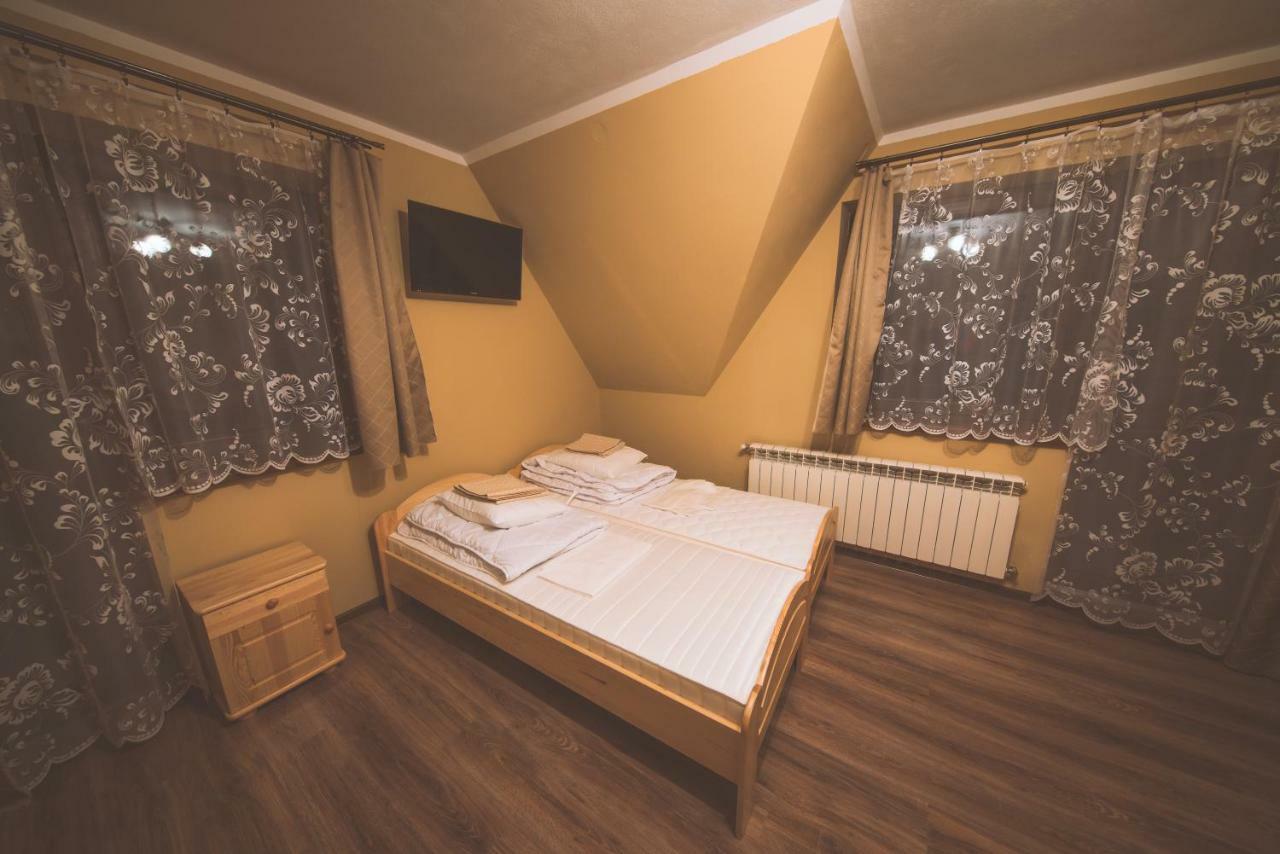 Pokoje I Apartamenty Nad Potokiem Закопане Екстериор снимка