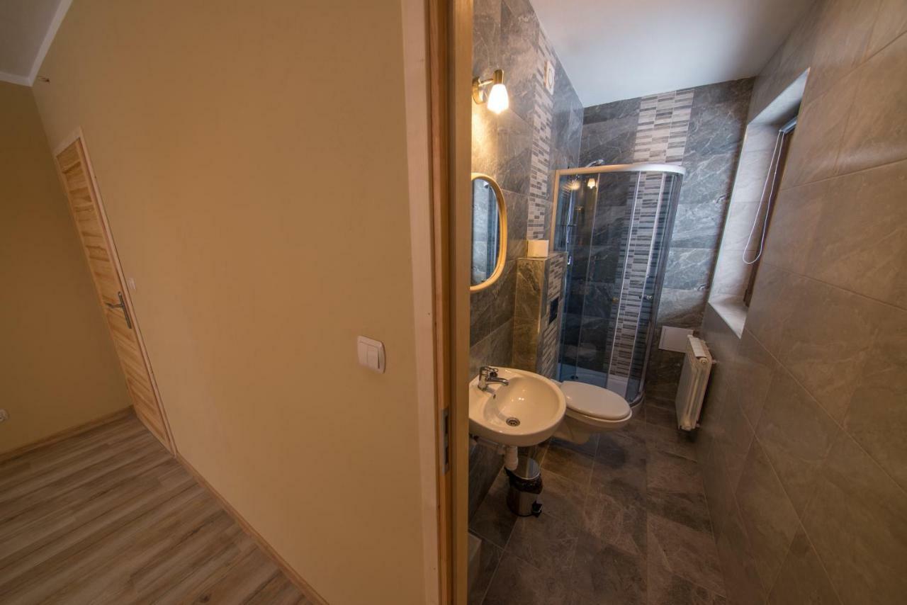 Pokoje I Apartamenty Nad Potokiem Закопане Екстериор снимка