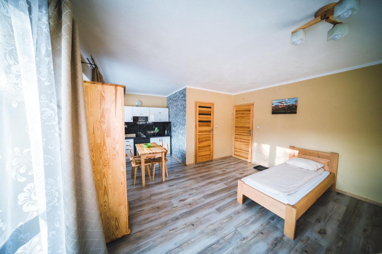 Pokoje I Apartamenty Nad Potokiem Закопане Екстериор снимка